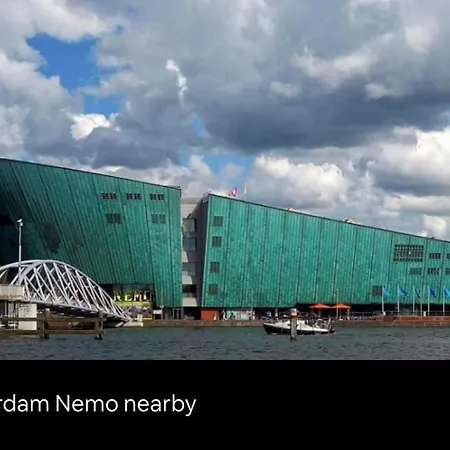 Chalet Buddha Style Family House & Jacuzzi & Sauna Near Amsterdam