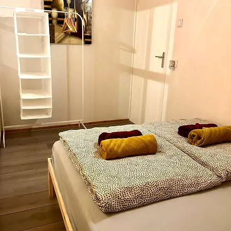 Chalet Buddha Style Family House & Jacuzzi & Sauna Near Amsterdam *