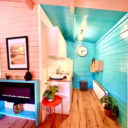 Chalet 1001 Nights Luxury Oasis With Jacuzzi Sauna&garden Near Amsterdam Vijfhuizen