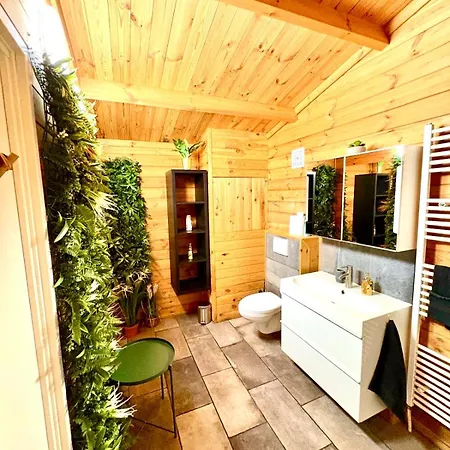 1001 Nights Luxury Oasis With Private Jacuzzi Sauna And Garden Between Amsterdam Haarlem And Schiphol Airport Vijfhuizen