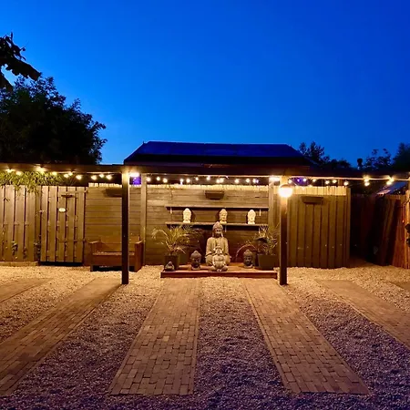 1001 Nights Luxury Oasis With Private Jacuzzi Sauna And Garden Between Amsterdam Haarlem And Schiphol Airport * Vijfhuizen