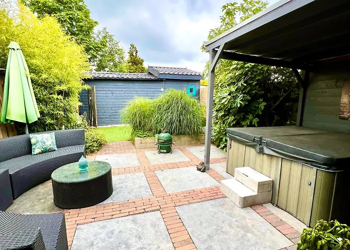 1001 Nights Luxury Spa Oasis With Jacuzzi Sauna And Garden Near Amsterdam Vijfhuizen