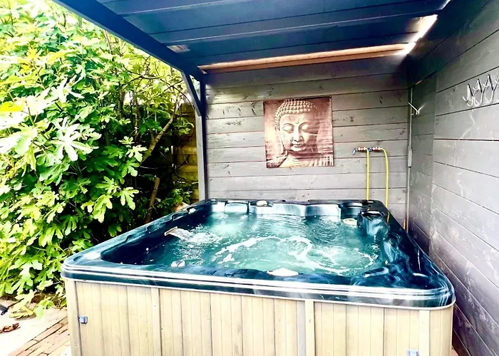 1001 Nights Luxury Spa Oasis With Jacuzzi Sauna And Garden Near Amsterdam *