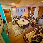 1001 Nights Luxury Oasis With Jacuzzi Sauna And Garden Near Amsterdam Chalet *