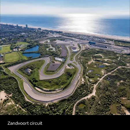 Σαλέ Buddha Style Family House & Jacuzzi & Sauna Near Amsterdam *