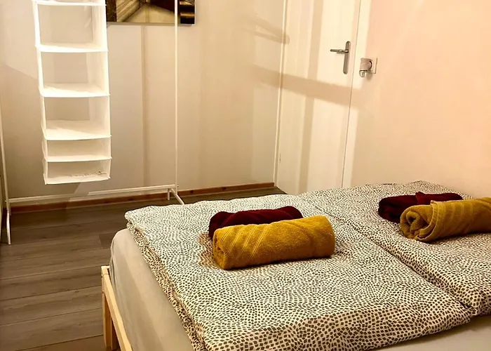 Chalet 1001 Nights Luxury Oasis With Jacuzzi Sauna And Garden Near Amsterdam *