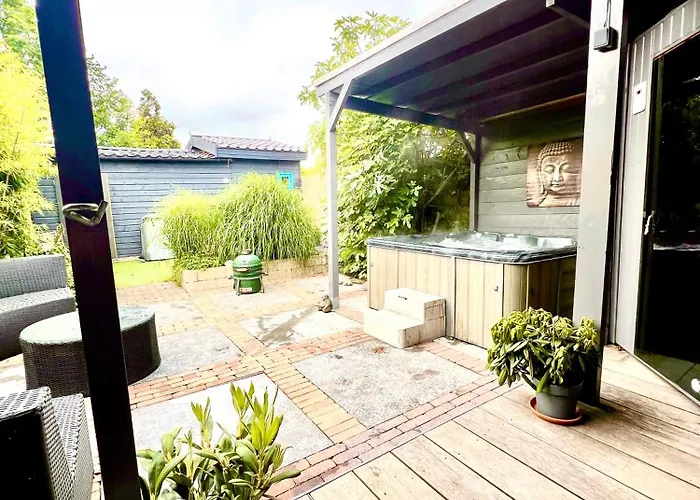 1001 Nights Luxury Oasis With Jacuzzi Sauna And Garden Near Amsterdam Chalet *